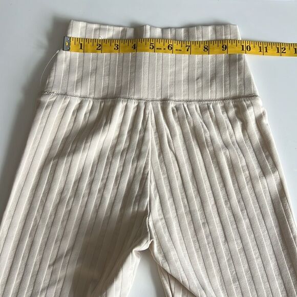 NWOT Aerie Offline OG Biker Shorts - Picture 4 of 7